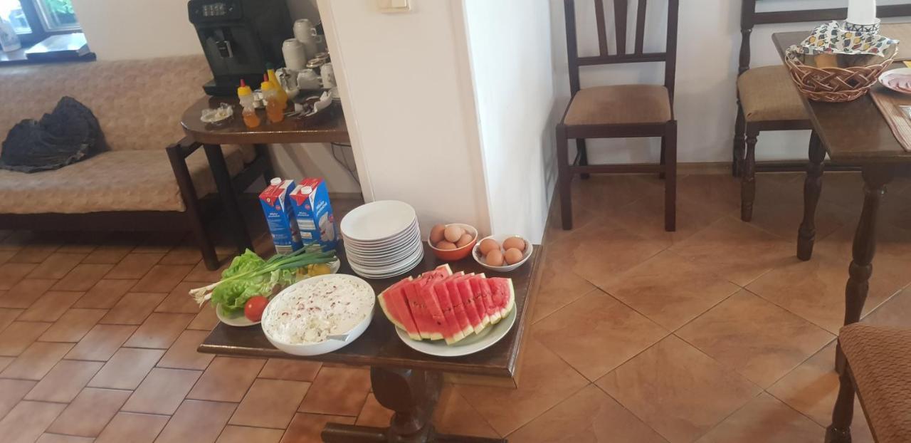 Penzion Spissky Dvor Smižany エクステリア 写真