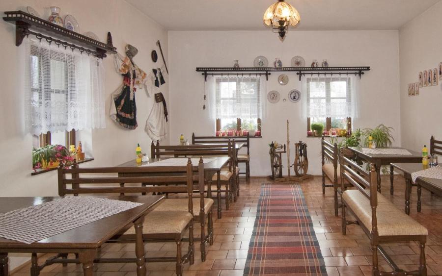 Penzion Spissky Dvor Smižany エクステリア 写真